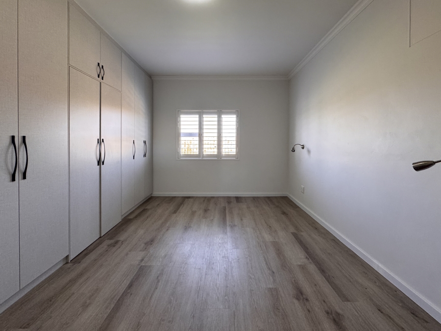 3 Bedroom Property for Sale in Country Club Western Cape